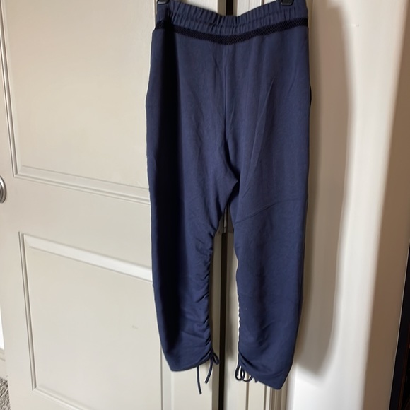 BCBGMAXAZRIA Mesh Jogger Drawstring Pant - Picture 2 of 8